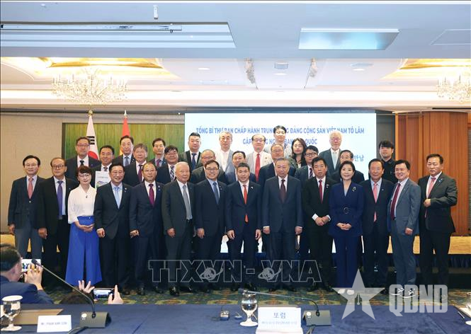 Tổng Bí thư Tô Lâm gặp những người bạn Hàn Quốc